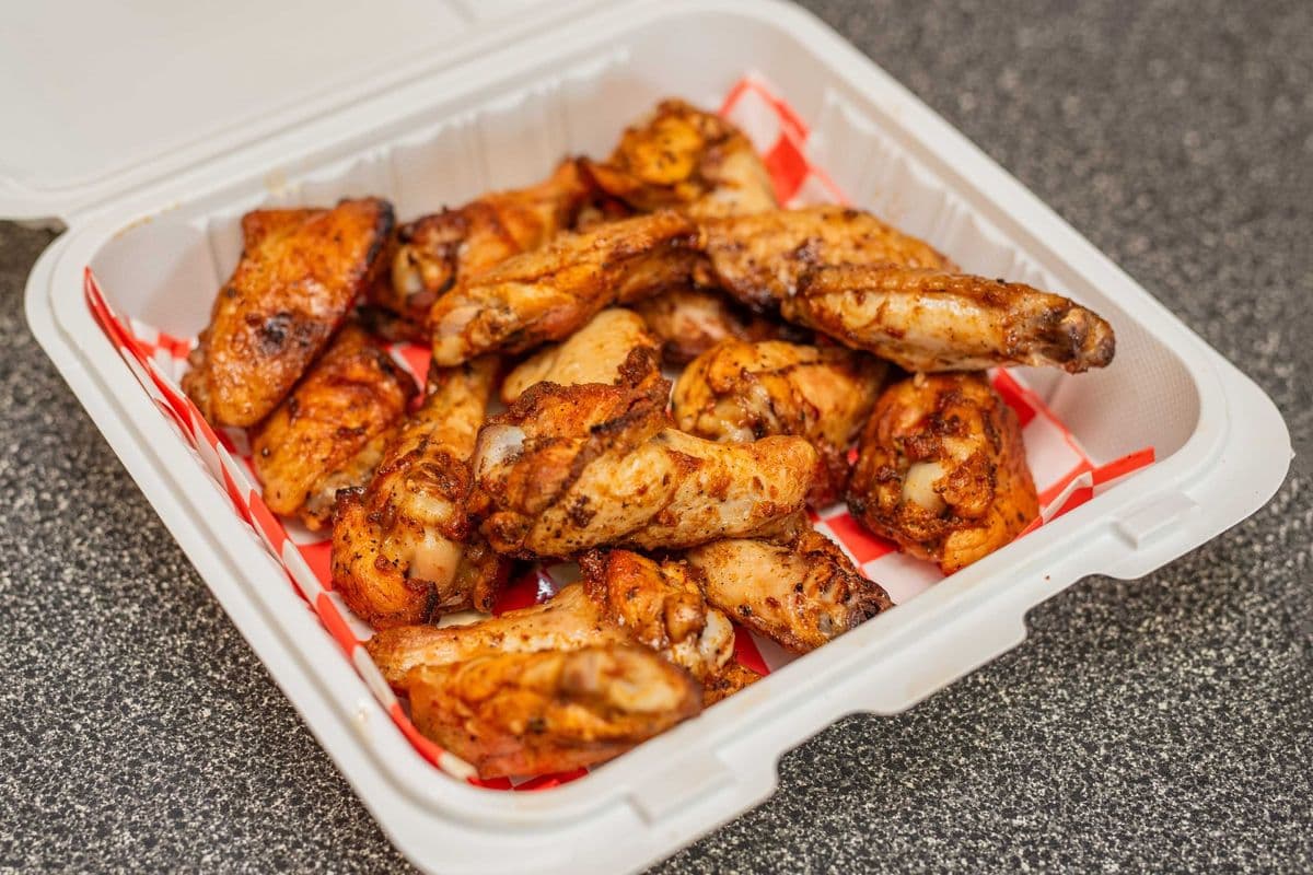 Crispy Chicken Wings (12 wings)