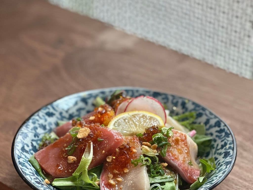 Mixed Sashimi Salad