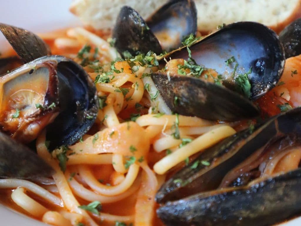 Seafood Puttanesca