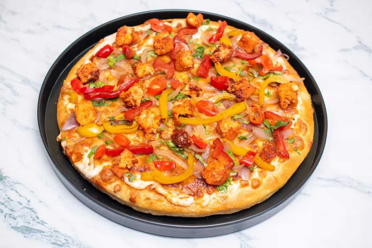 Butter Chicken Pizza