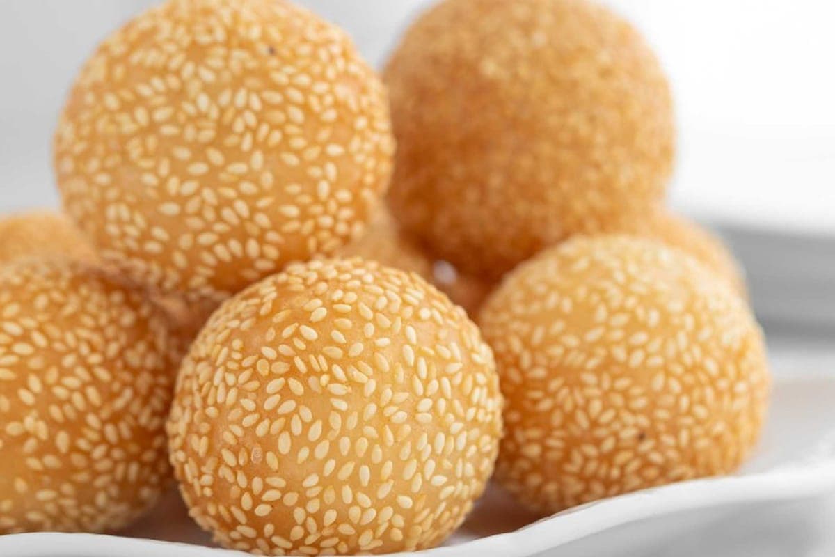 Sesame Balls (6 pcs)