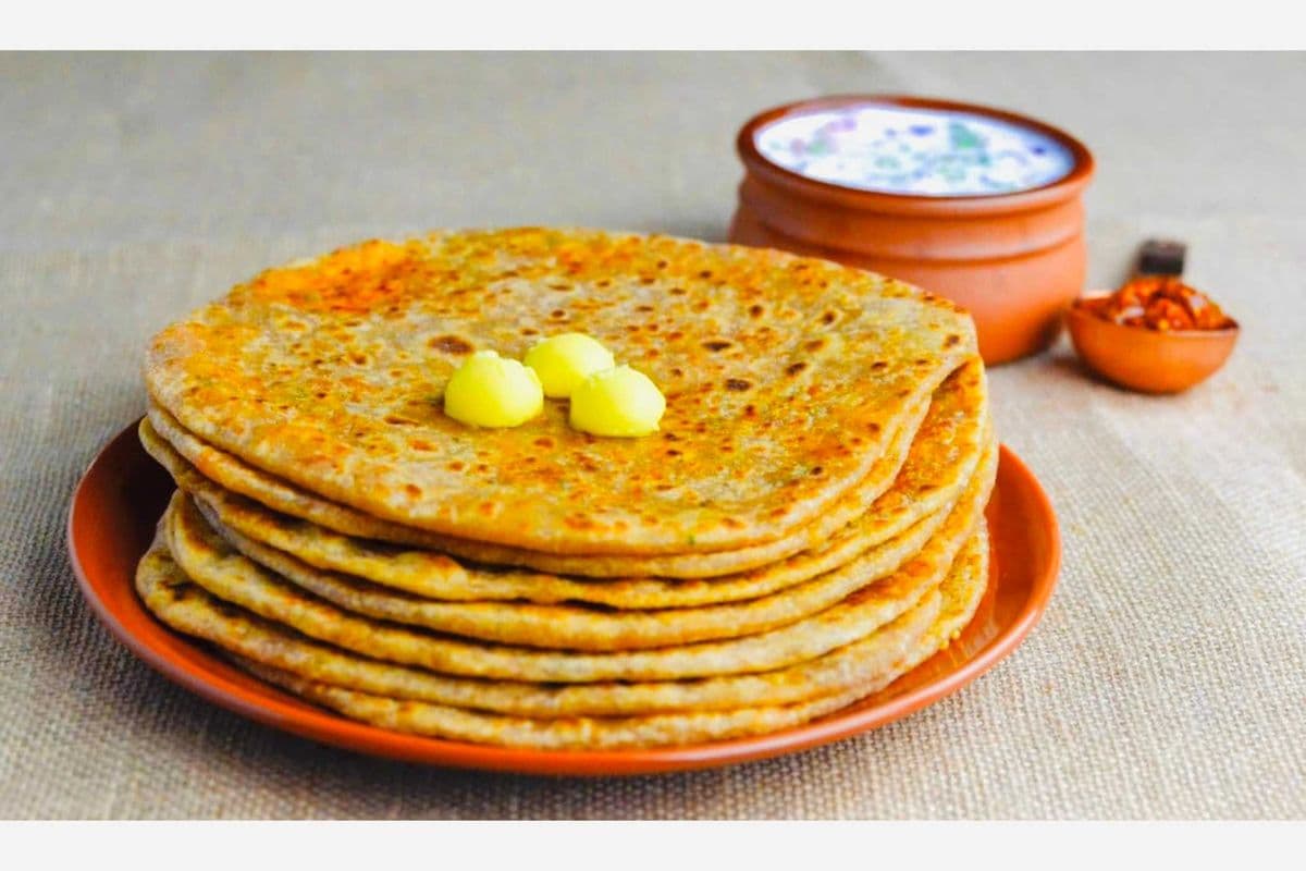 Aloo Prantha (potato stuffed bread) / yogurt and butter