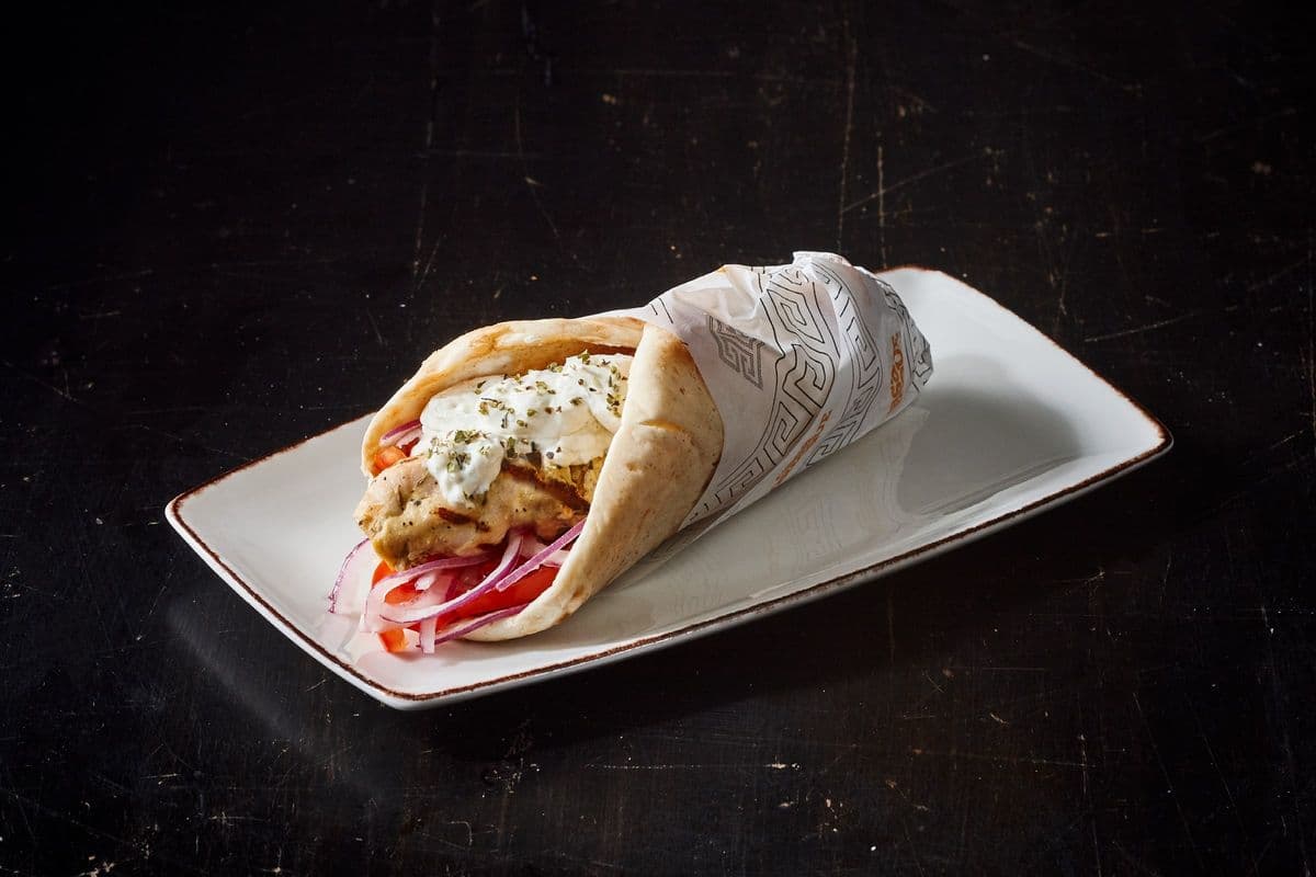 Souvlaki pita au poulet / Chicken Souvlaki Pita