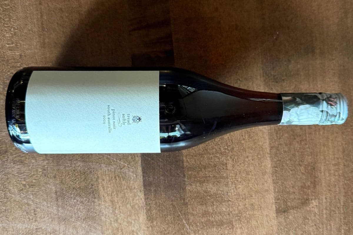 Tread Softly Pinot Noir (750 ml Bottle) (1 x 750ml Bottel)