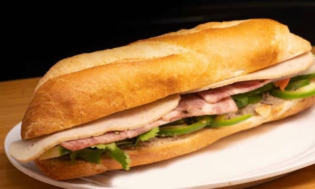 BANH MI JAMBON