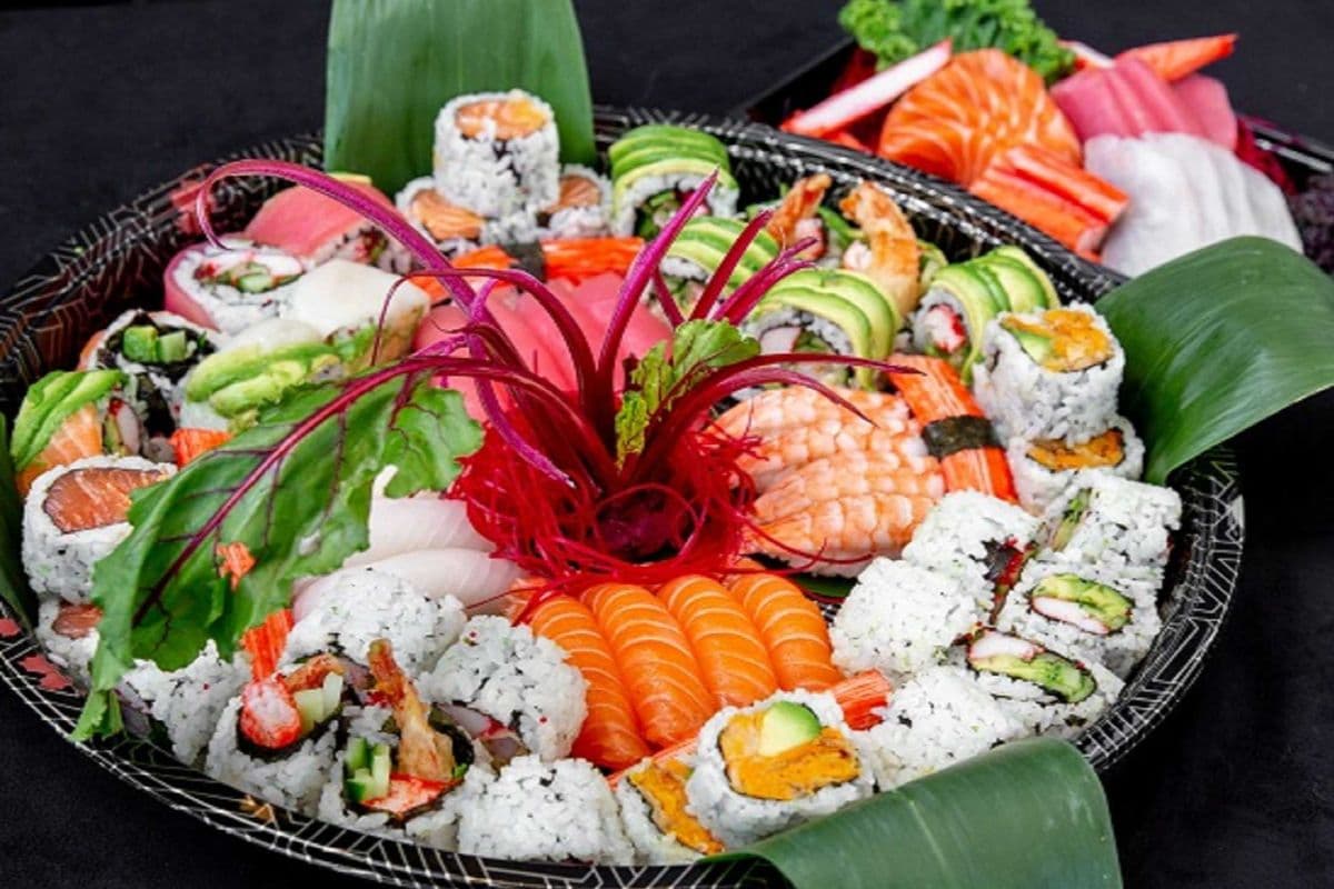 P8 - Osaka Super Party Tray (72 Pcs)