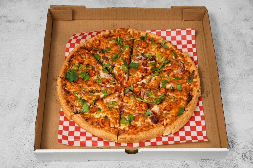 3. Tandoori Paneer Pizza