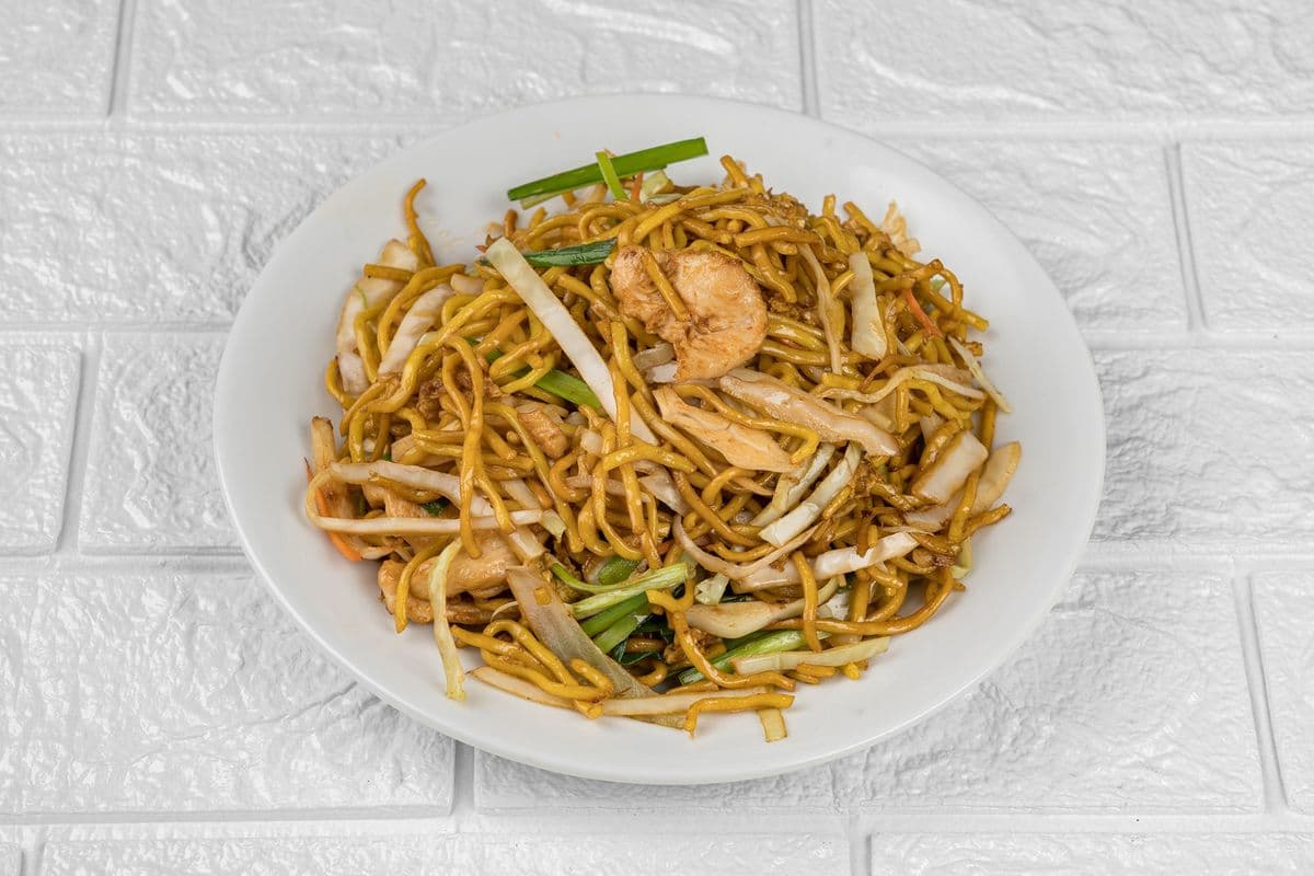 N2. Chicken Hakka Chow Mein