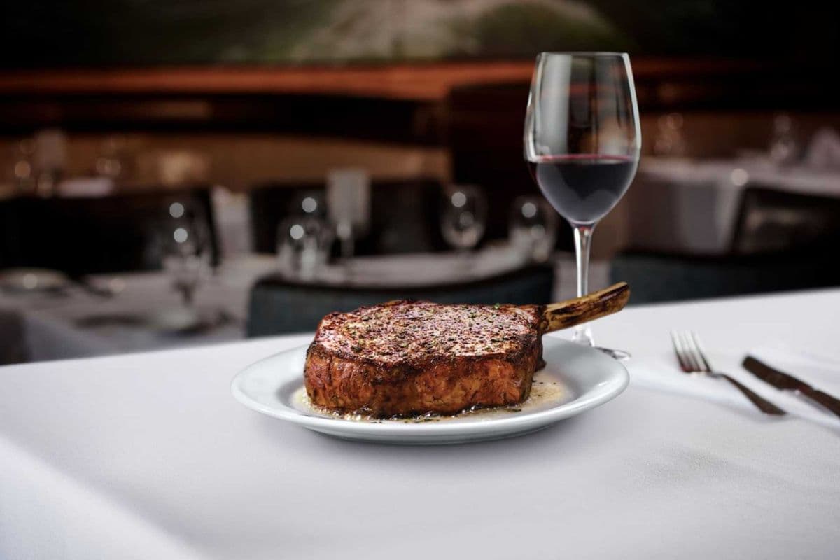 Cowboy Ribeye (22 oz)