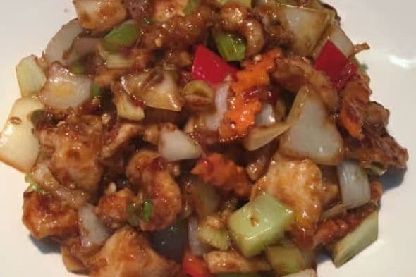 Diced Chicken with Chilli & Garlic Sauce