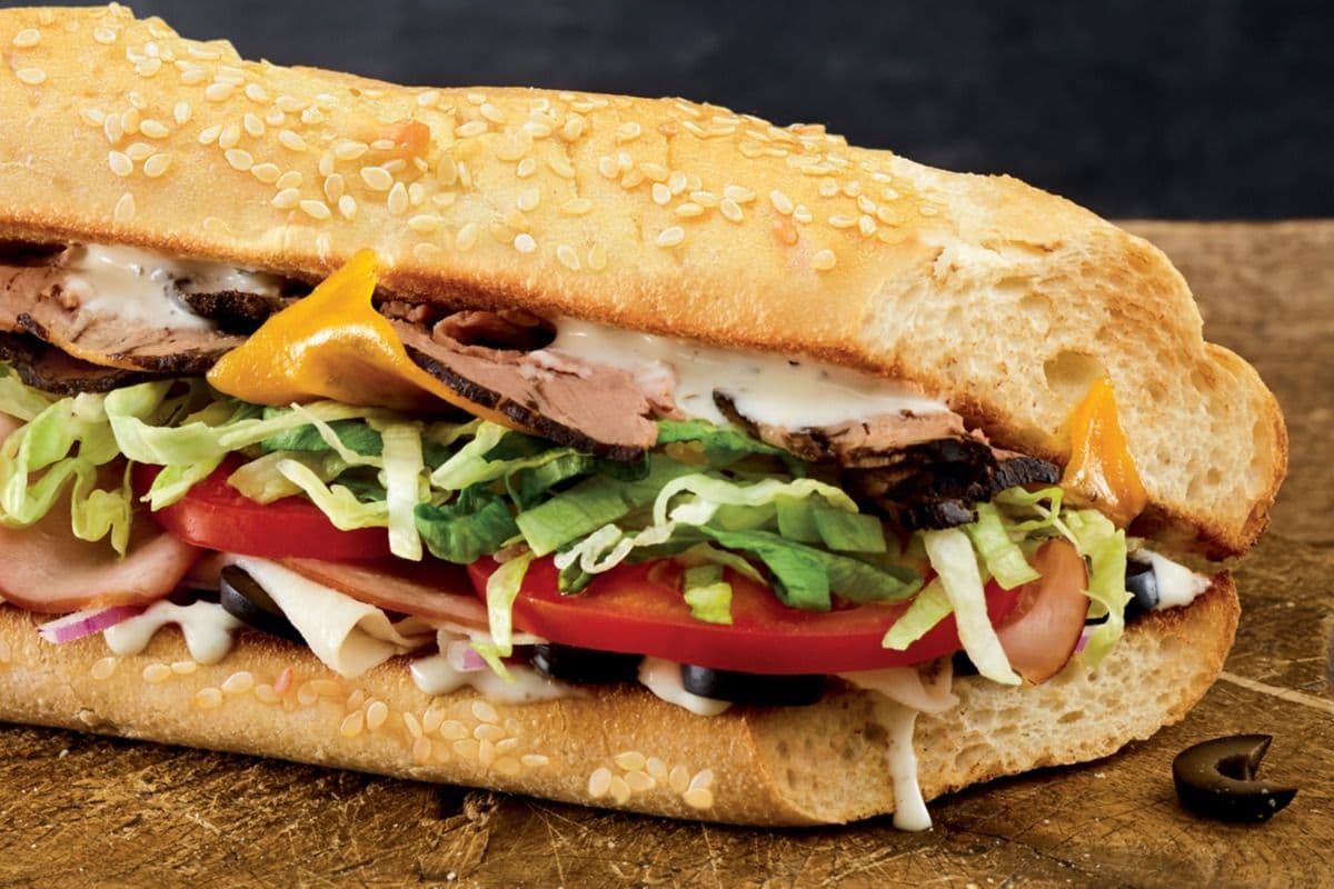 9" Regular The Traditional Sub