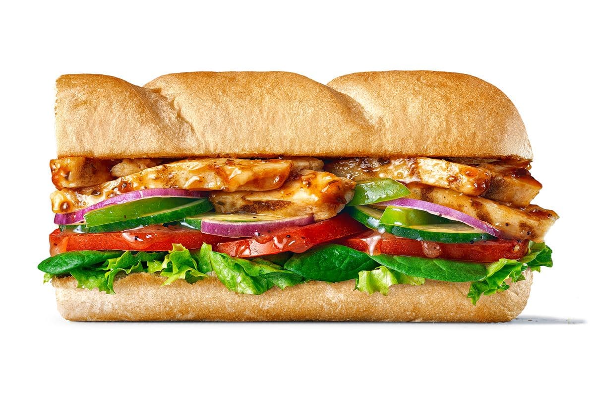 Poulet teriyaki aux oignons doux 6" / 6" Sweet Onion Chicken Teriyaki Sub (340 Cals)