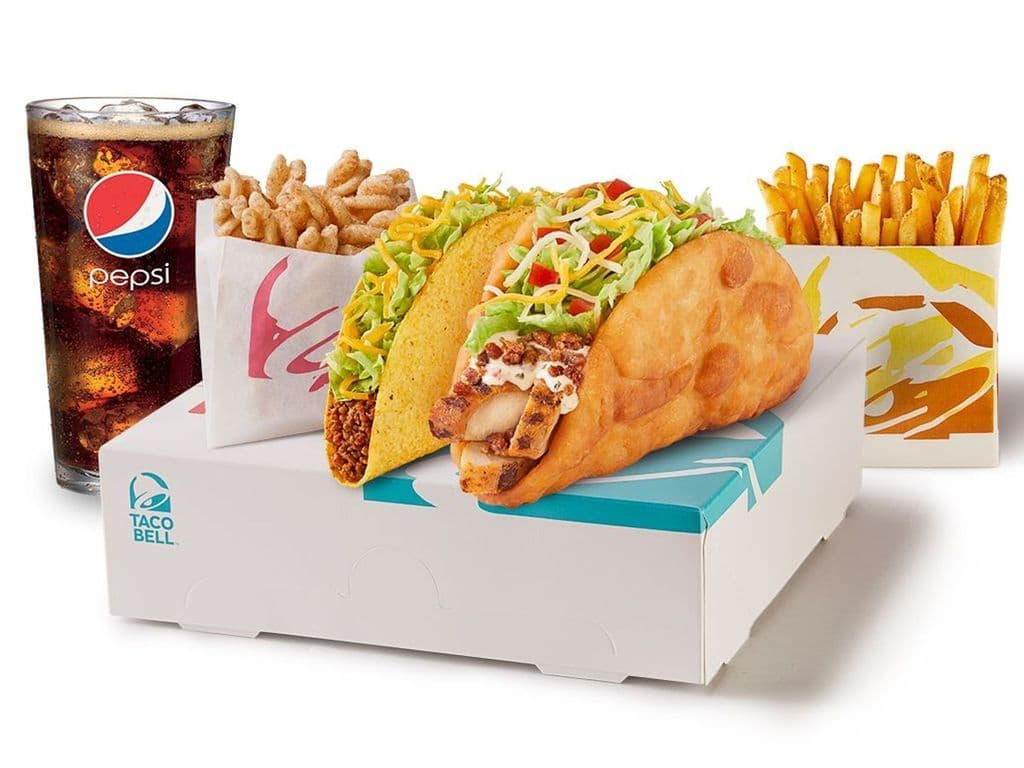 Chicken Bacon Club Chalupa Big Box