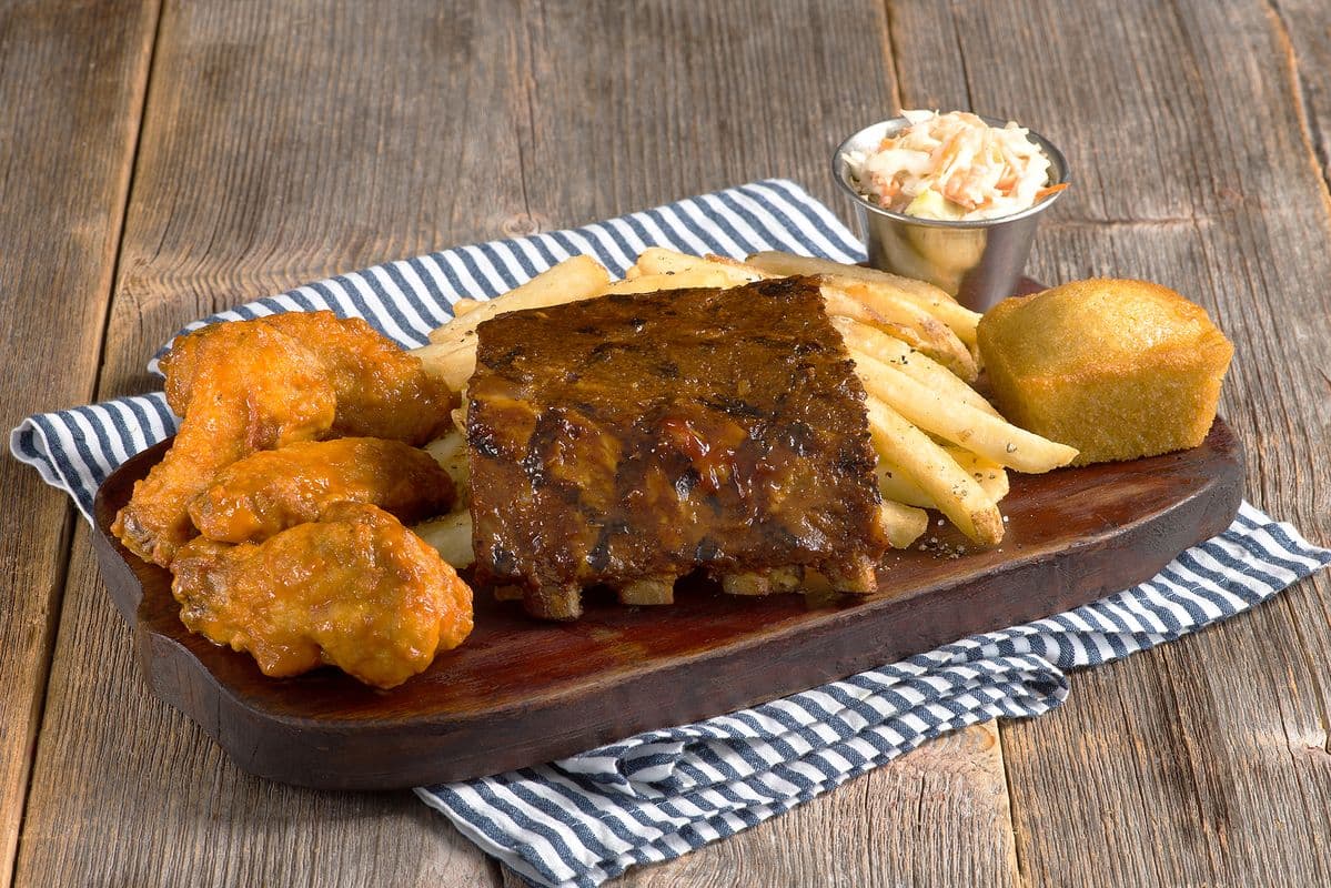 Rib 'N Wings (4 pcs)