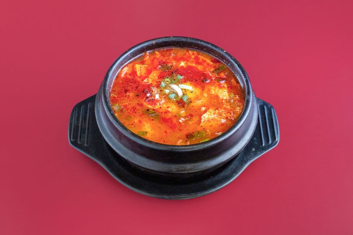 2. Tofu Soup (Soontofu)
