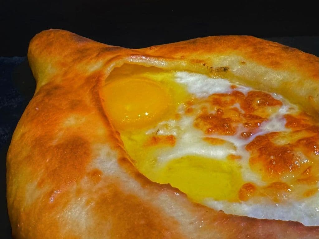 Adjarian khachapuri