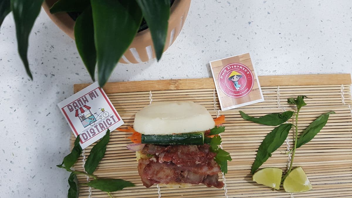 1335. BBQ Pork Bao Burgers (2 pcs)
