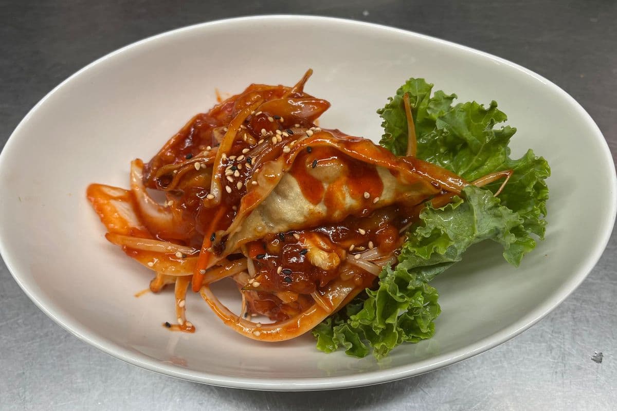 Spicy Gyoza (6 pcs)