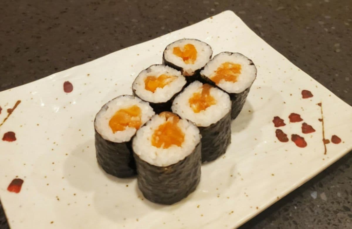 Salmon Maki