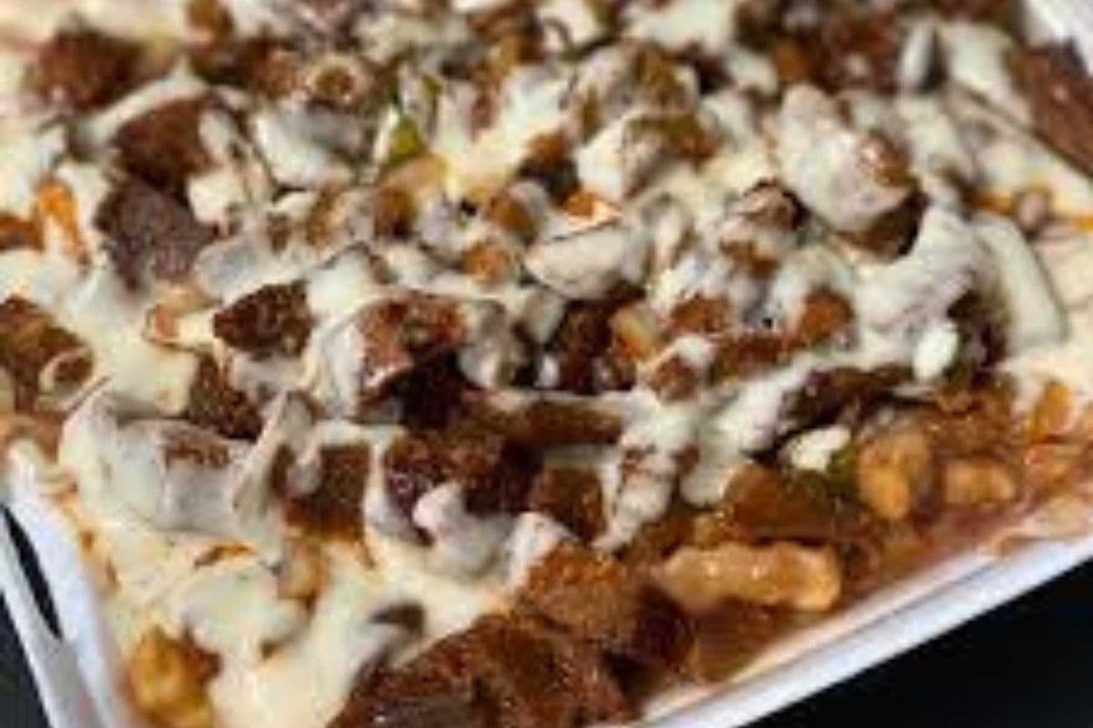 Donair Poutine