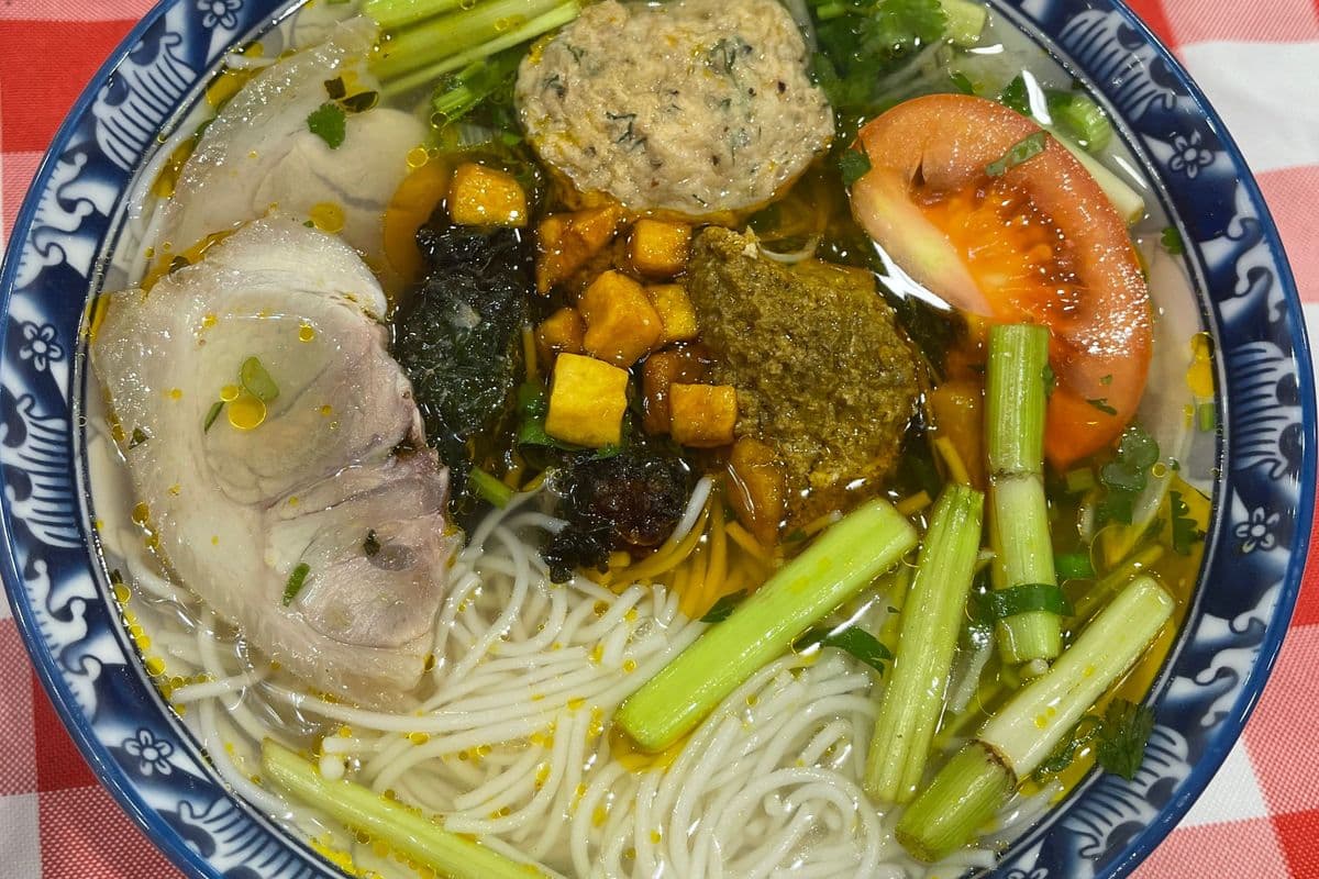 Bun Rieu Cua Dong