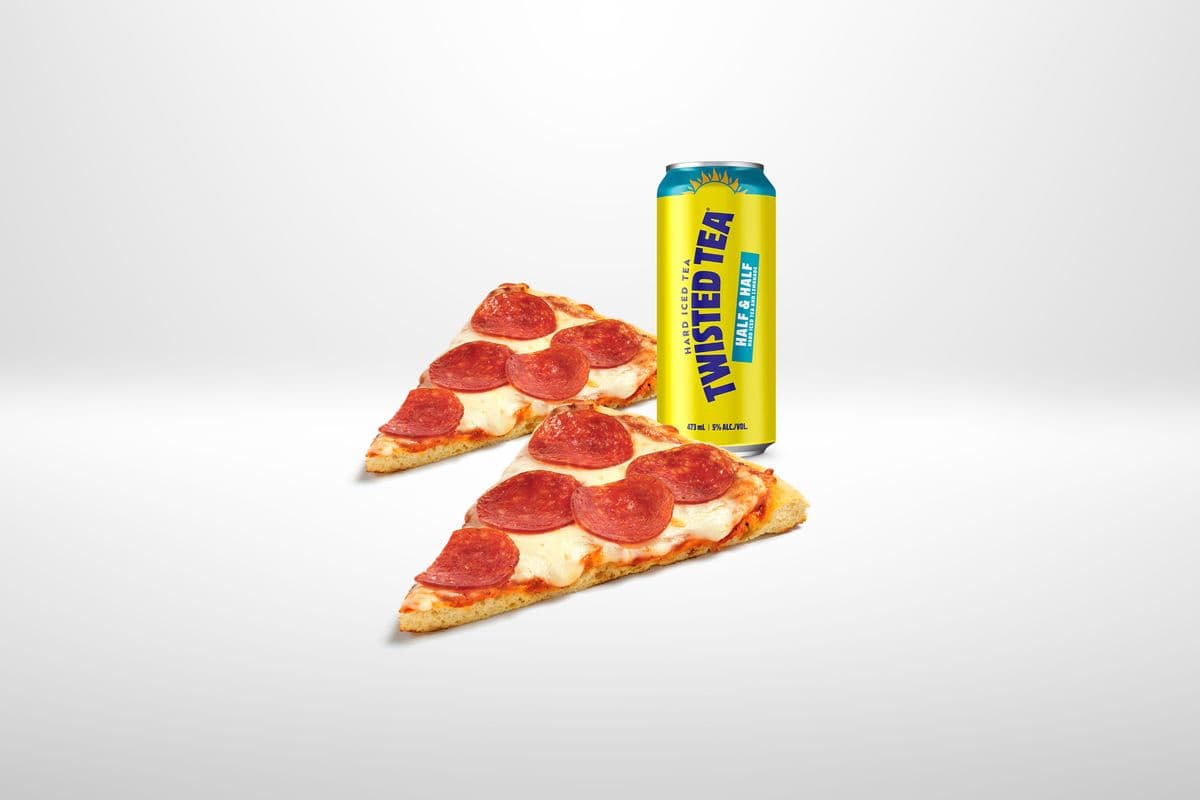 2 Pizza Slices (2 for $4) & Twisted Tea H&H (473 ml) (5% ABV)