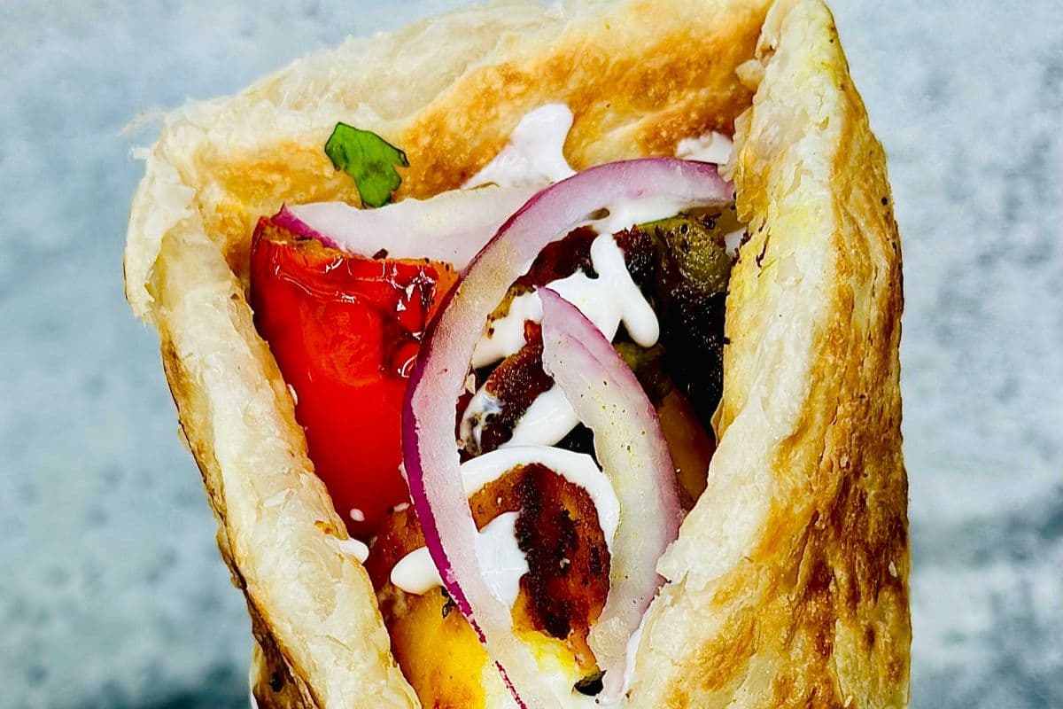 Paneer Tikka Masala prantha Roll