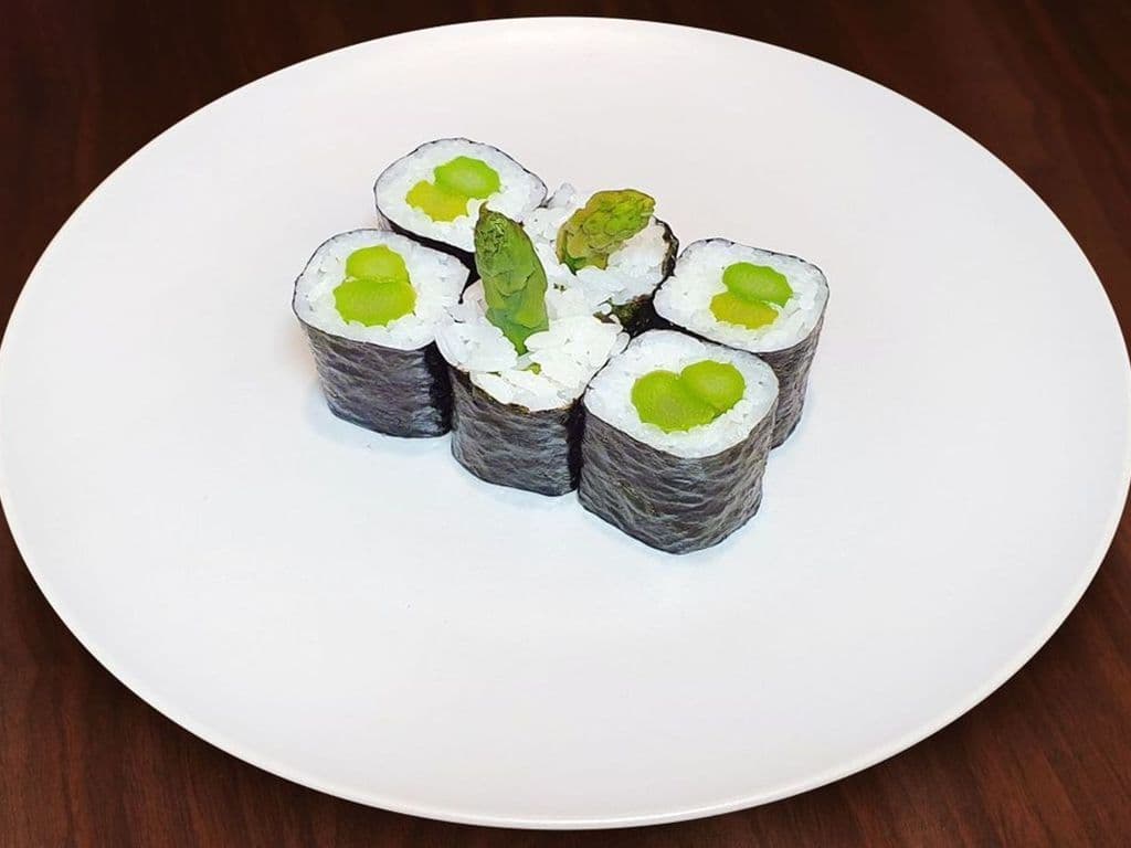 Asparagus Roll