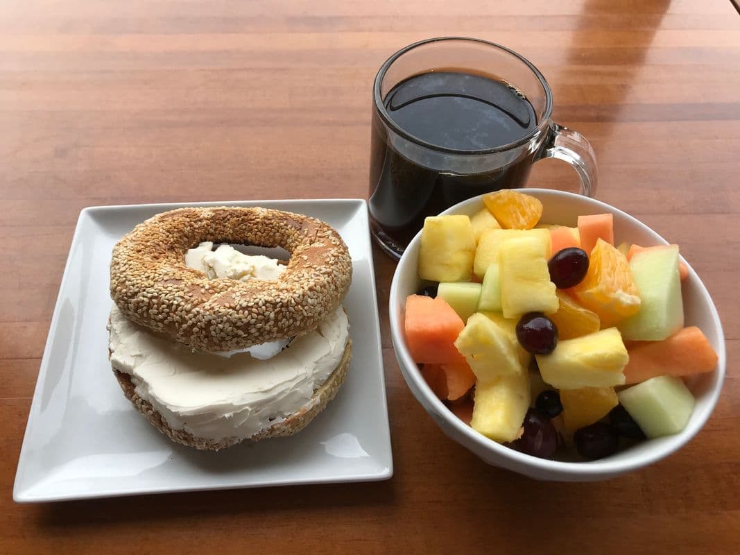 Bagel fromage à la crème en trio (1 salade)