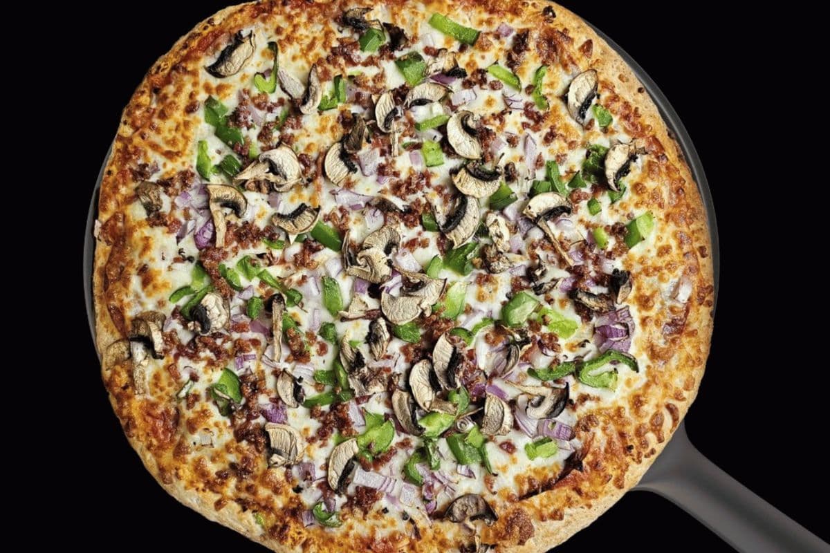 Deluxe Pizza