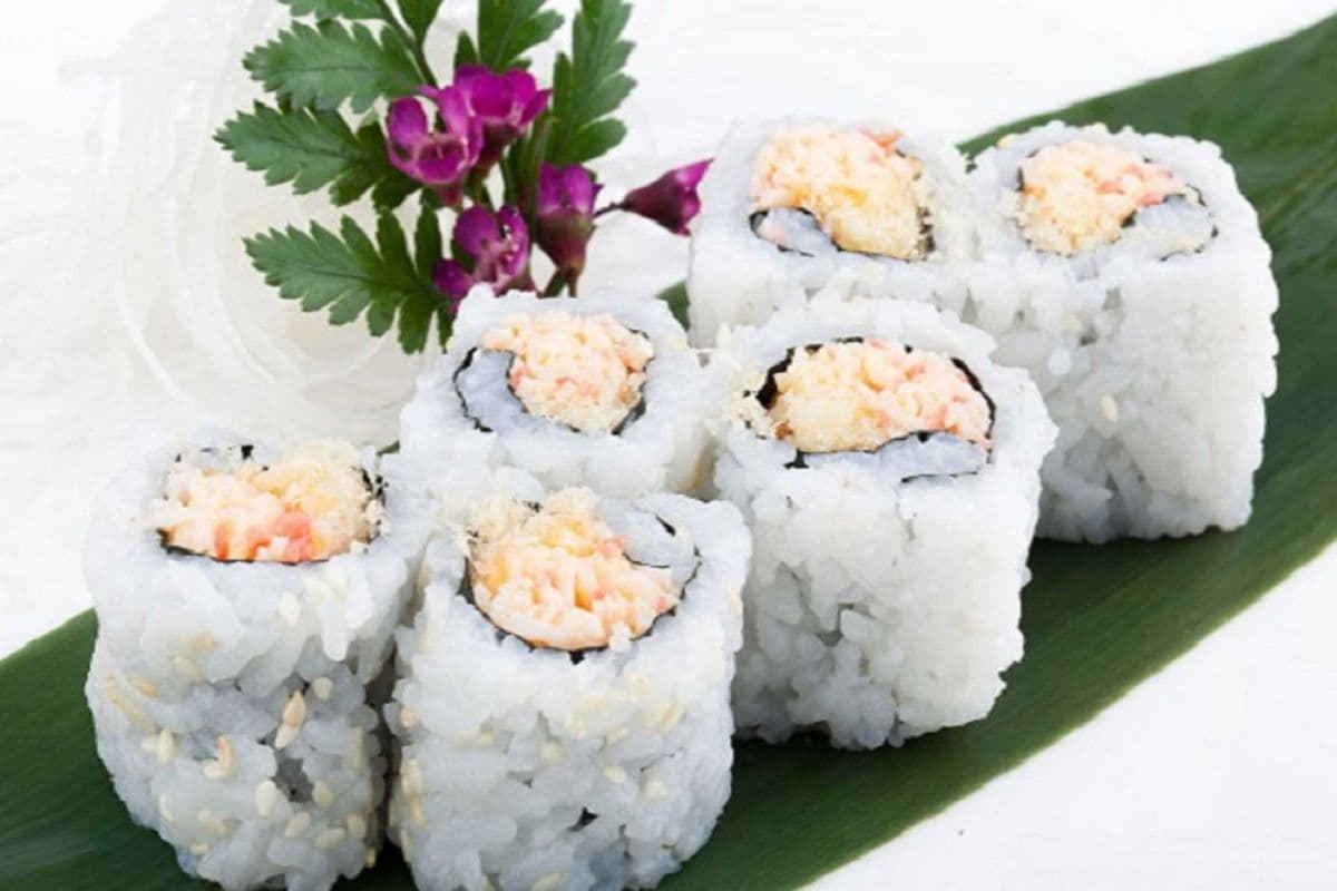 Spicy Crab Maki (6 pcs)