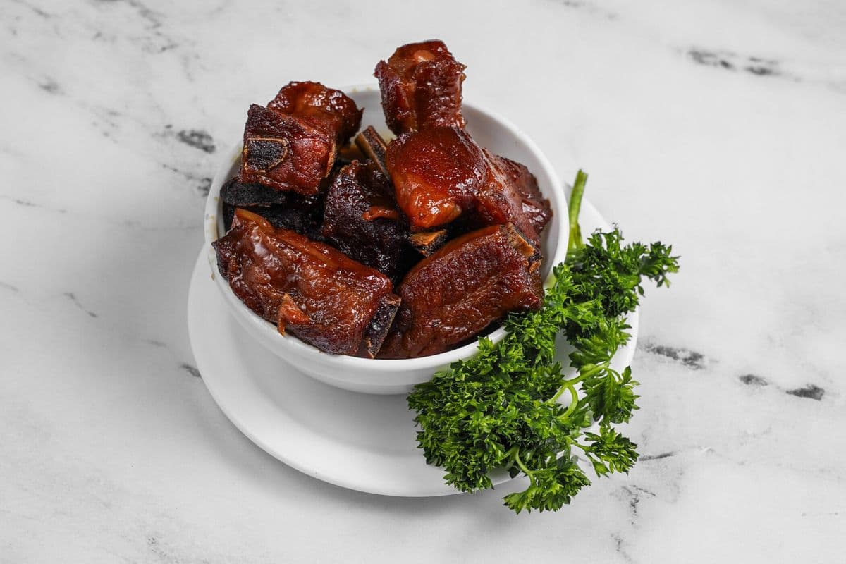 Côtelettes de porc à l'ail / Dry Garlic Spareribs