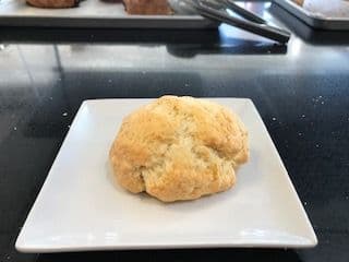 Scone aux amandes / Almond Scone