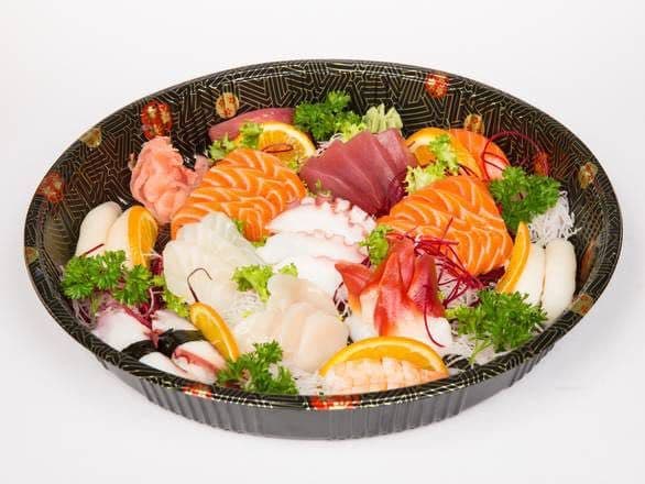 P4. Sushi Sashimi Tray (40 pcs)