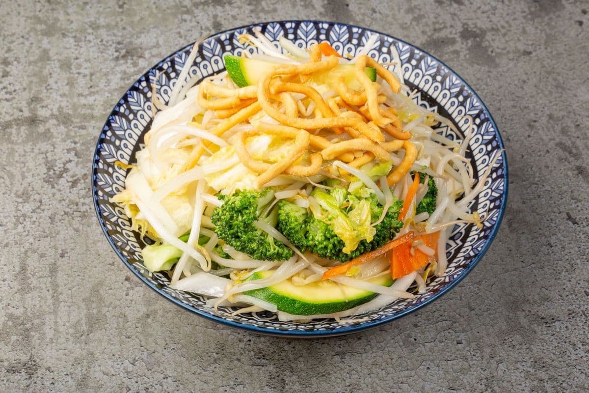Chow mein Aux légumes / 瓜菜面