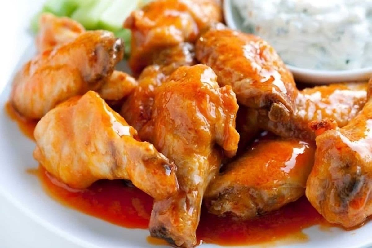 Lunch Specials Chicken Wings