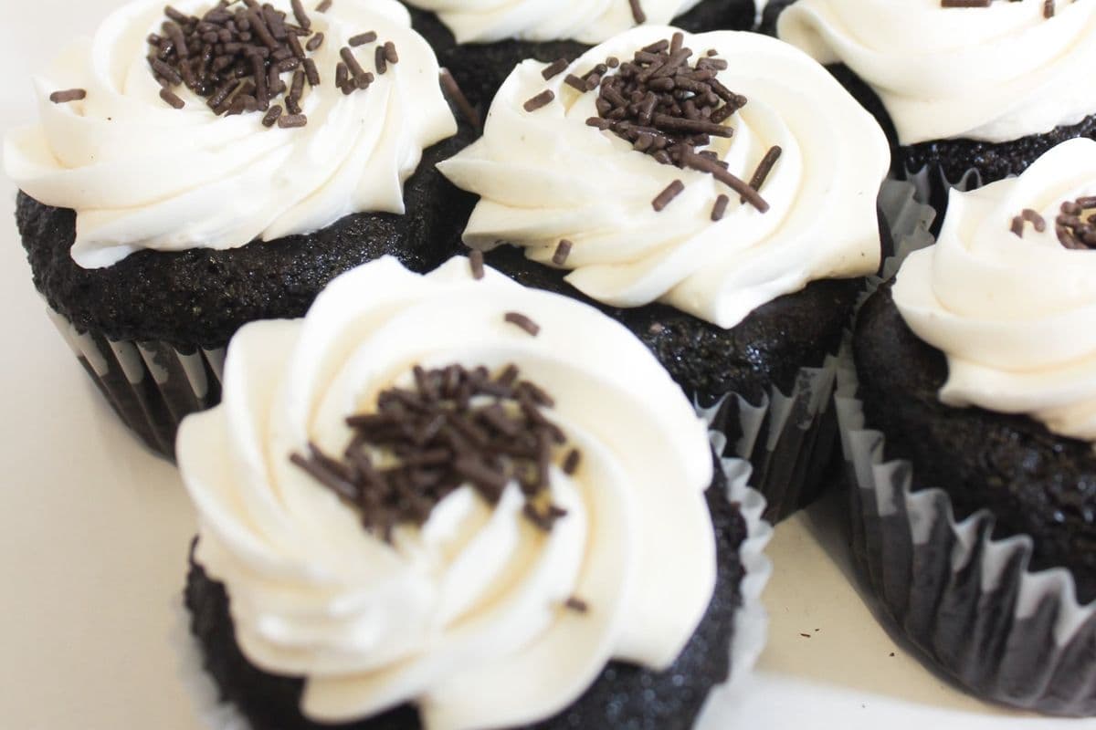Gluten Friendly Chocolate Cupcakes