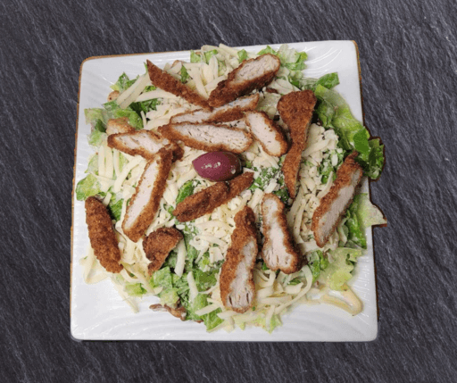 Salade au poulet croustillant - 9 po