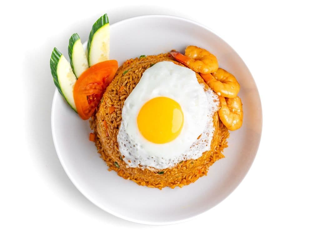 R8. Nasi Goreng 马 拉 特 色 炒 饭