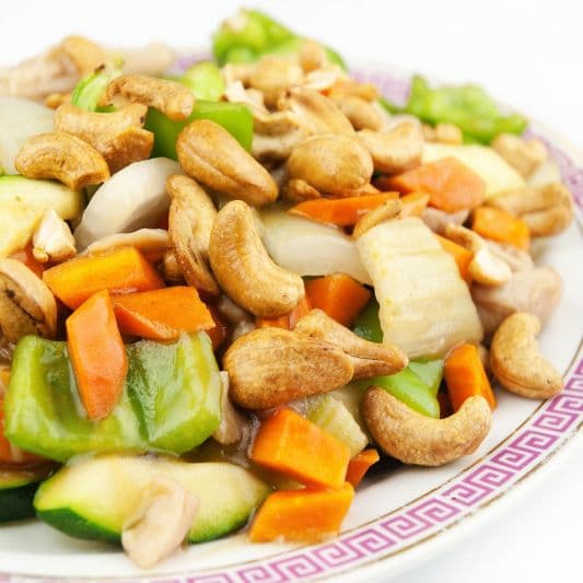 118. Diced Chicken with Cashew Nuts
