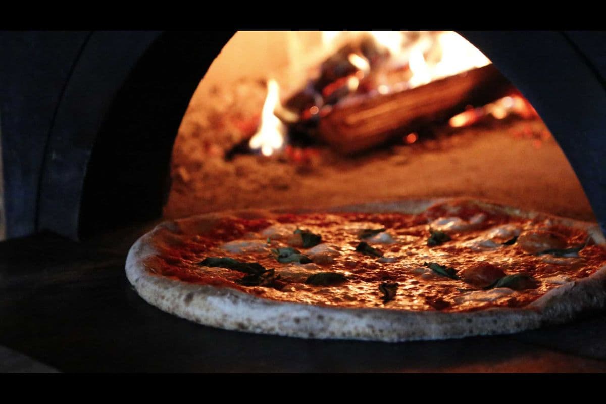 Large Make Your Own Pizza