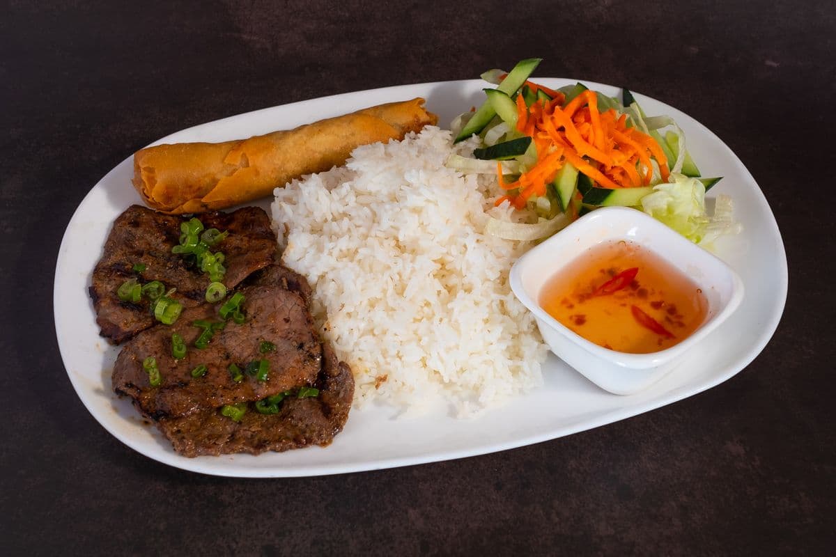 C4. Grilled Steak Slices and Fried Roll with Rice - Com Bo Nuong Cha Gio