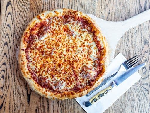 Pizza pepperoni / Pepperoni Pizza