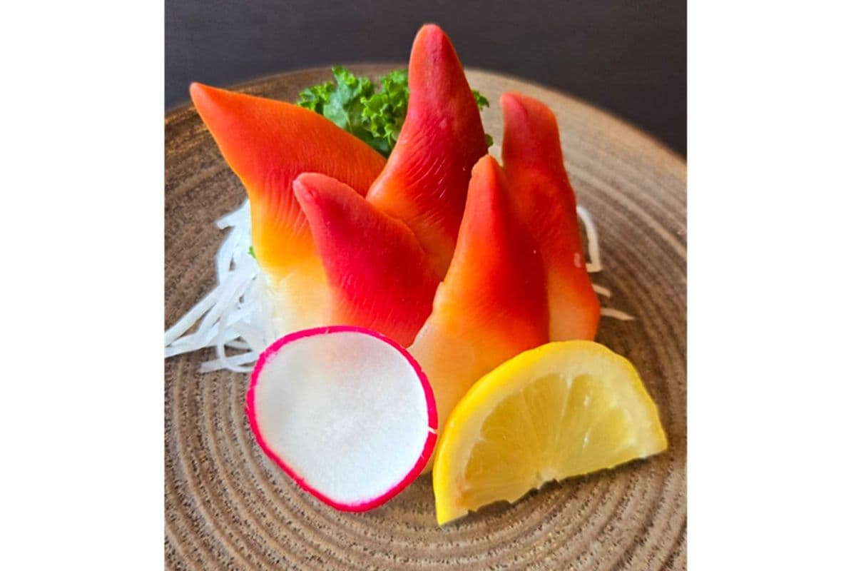 Hokkigai Sashimi (5pcs)