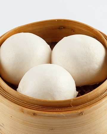 45. Steamed Creamy Custard Buns 45. 秘製奶皇包
