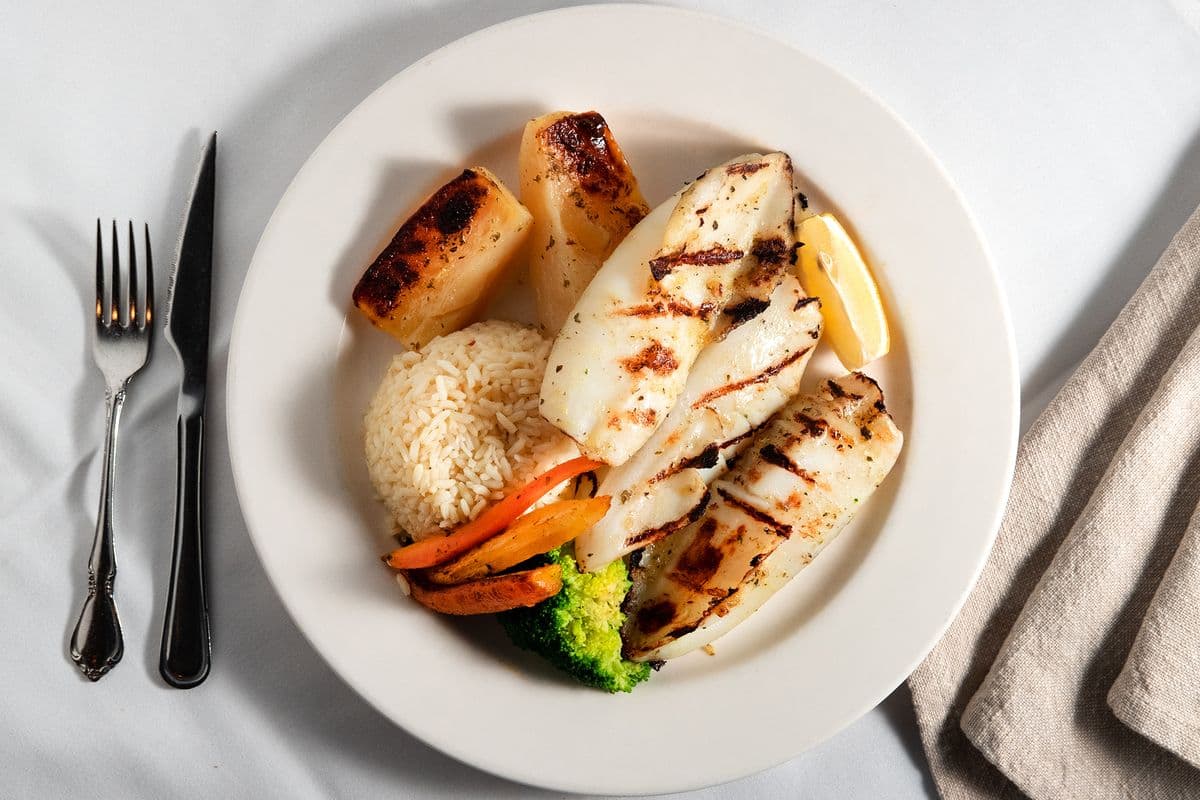 Grilled Calamari Dinner