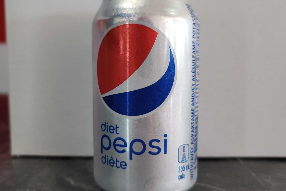 Diet Pepsi (355 ml)