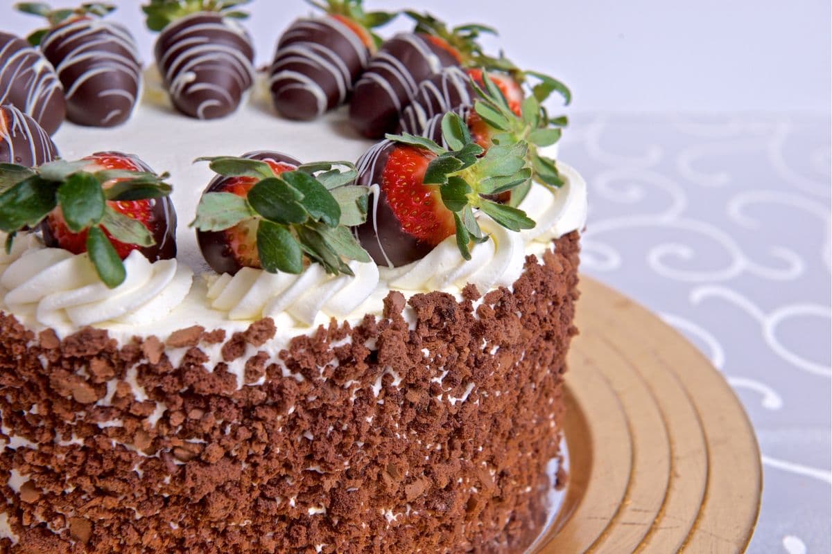 Chocolate Strawberry Torte