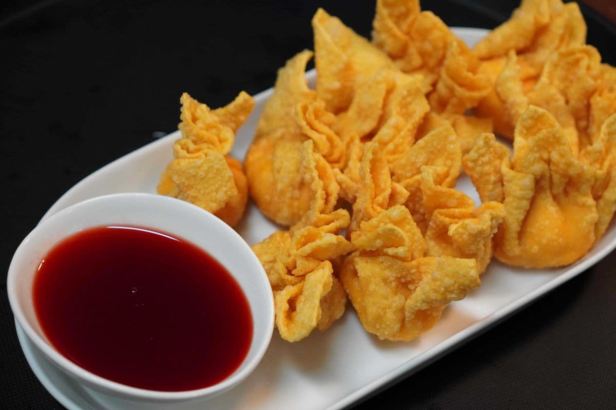 3. Deep Fried Cheese Wonton (10 pcs) 芝士馄饨