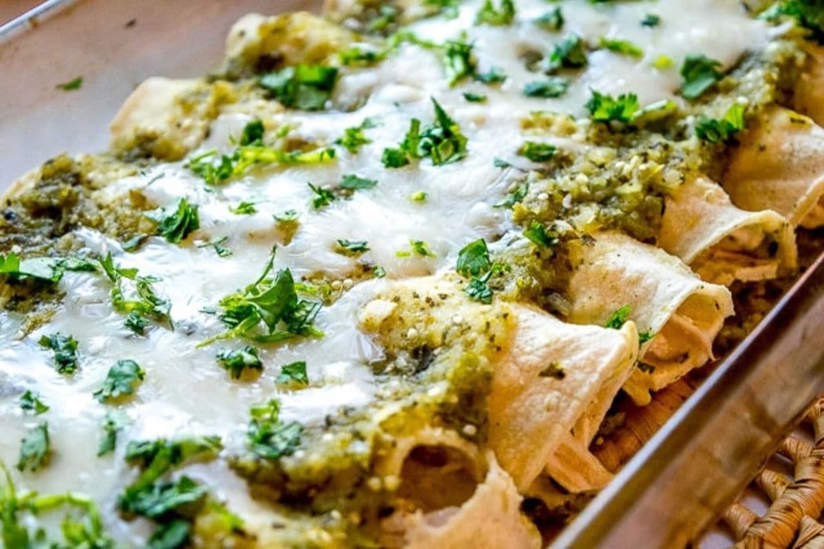 Taco Factory Enchiladas Suizas
